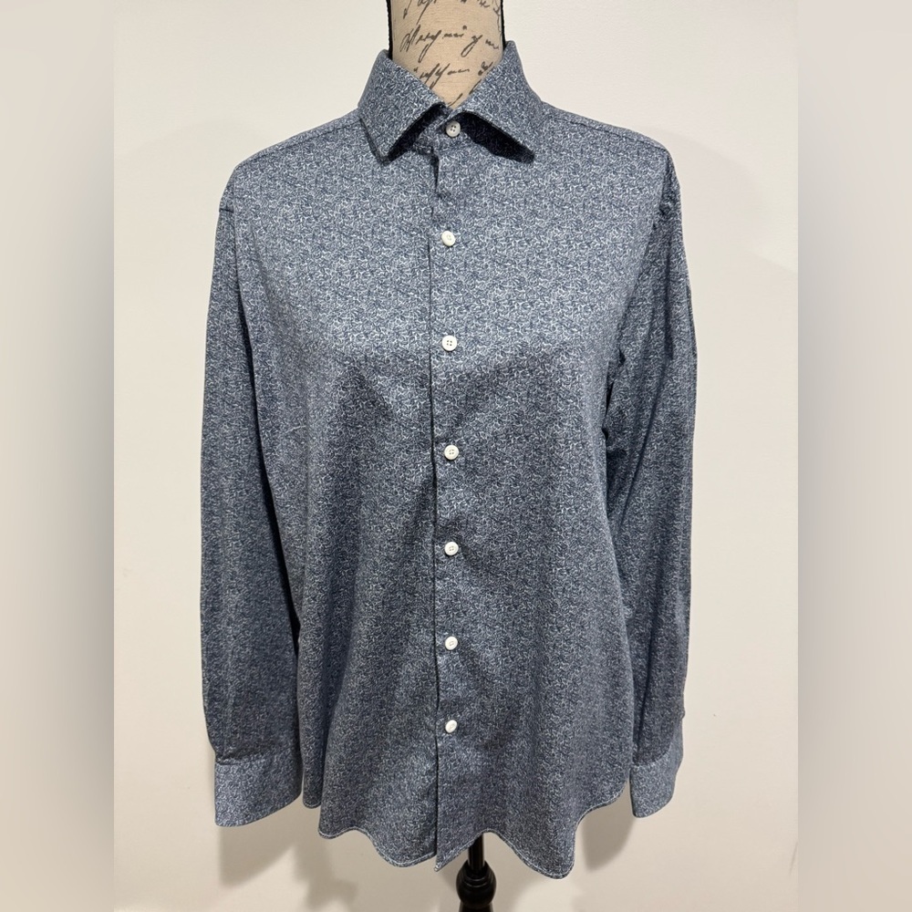 Robert Graham Blue Floral Leaf Pattern Button Down Shirt Men’s Size Large/XL 17